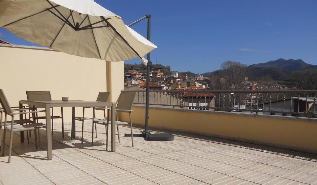 Apartament Sant Quirze De Besora Eksteriør bilde